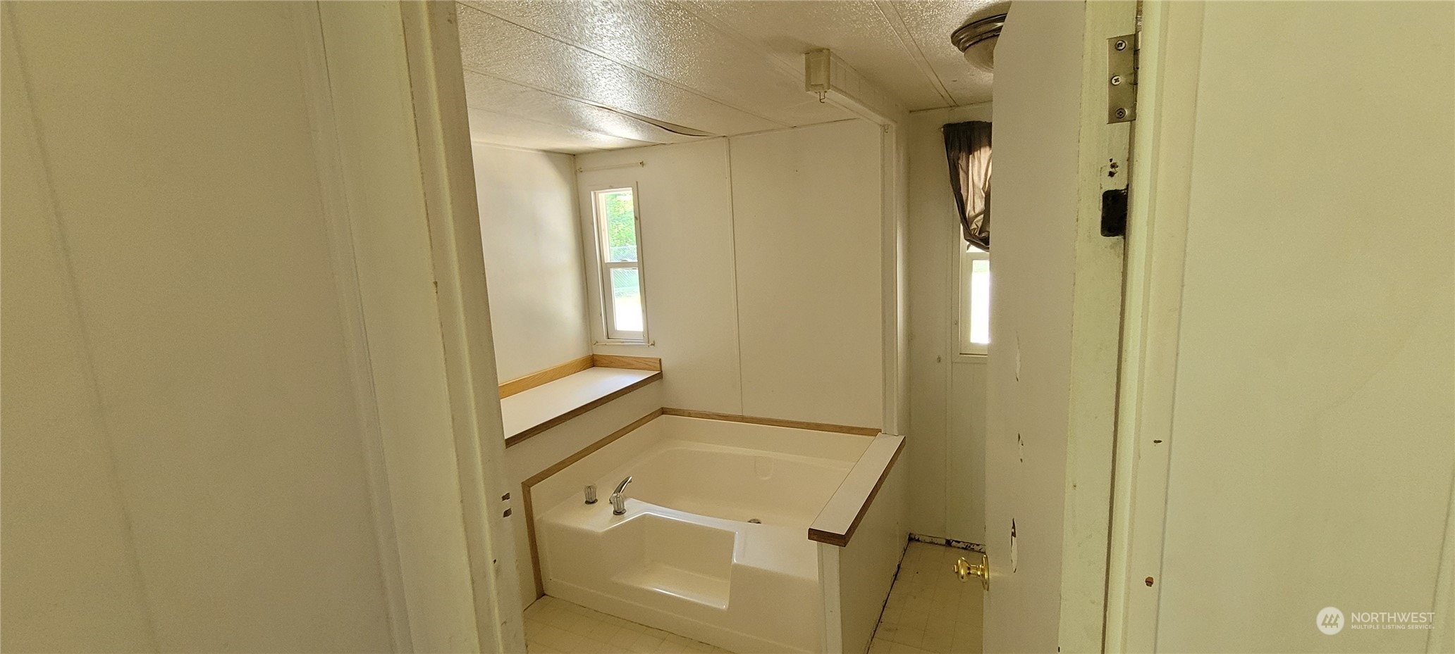 17271 Southeast Petrovitsky Road Renton, WA 98058 - Photo 19 of 21 Gallery Image 19