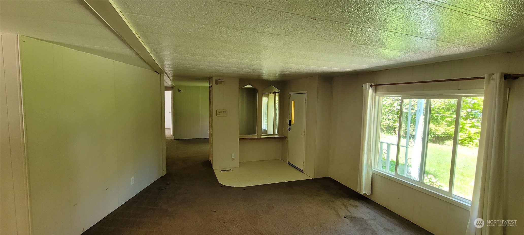 17271 Southeast Petrovitsky Road Renton, WA 98058 - Photo 20 of 21 Gallery Image 20
