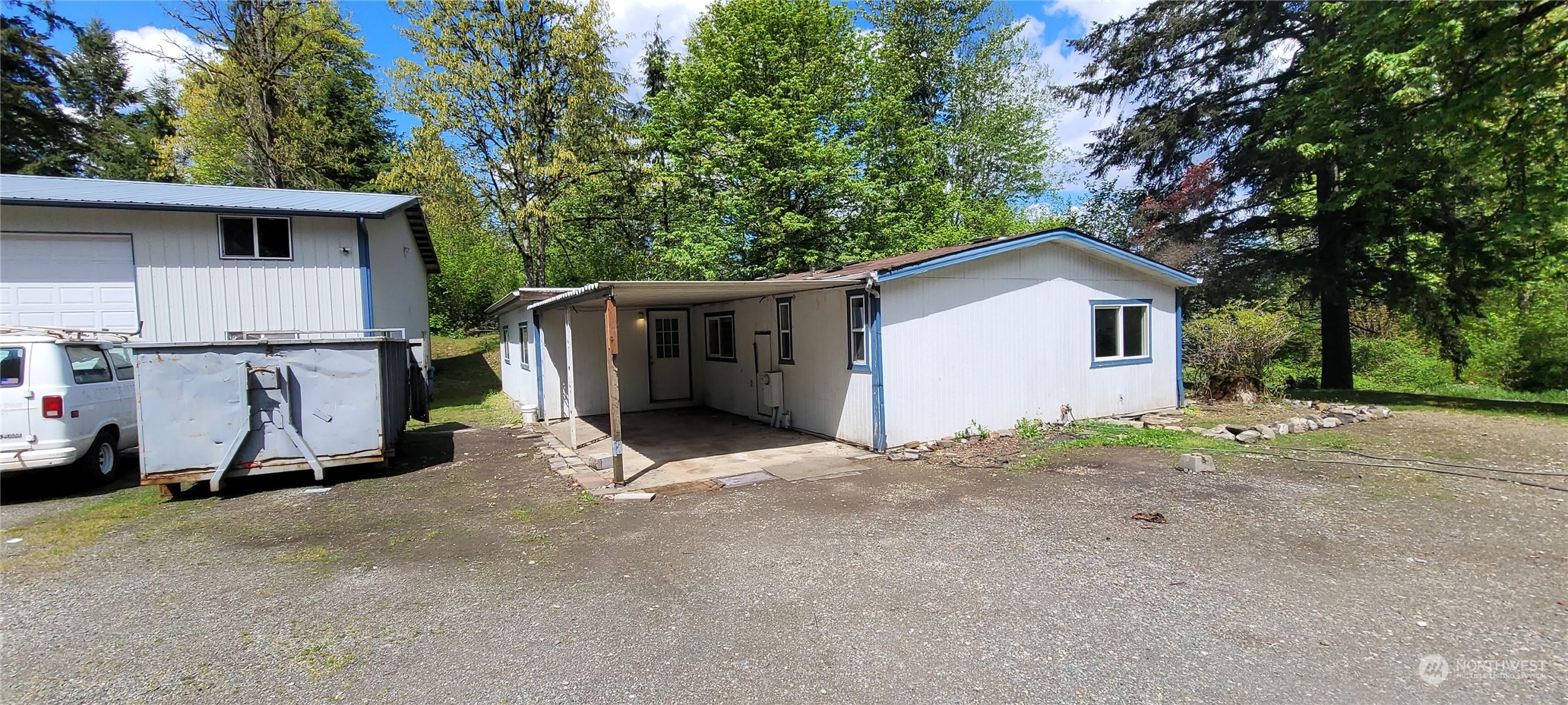 17271 Southeast Petrovitsky Road Renton, WA 98058 - Photo 5 of 21 Gallery Image 5