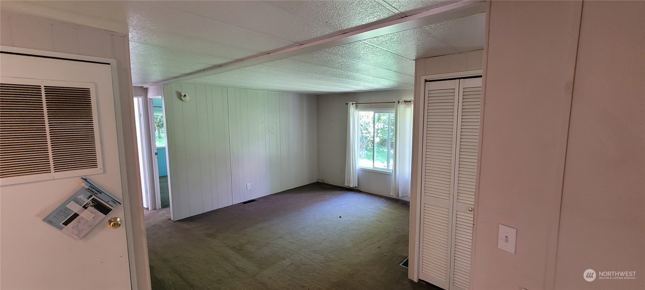 17271 Southeast Petrovitsky Road Renton, WA 98058 - Photo 10 of 21 Gallery Image 10