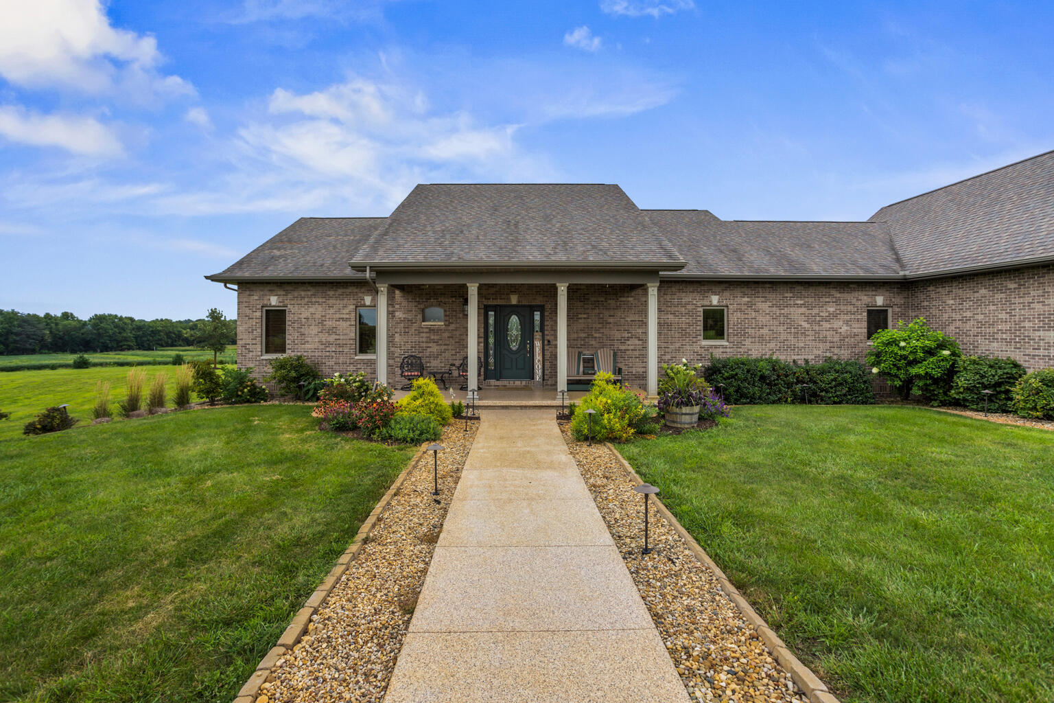 1069 Il Rte 10 Monticello, IL 61856 - Photo 3 of 53 Gallery Image 3