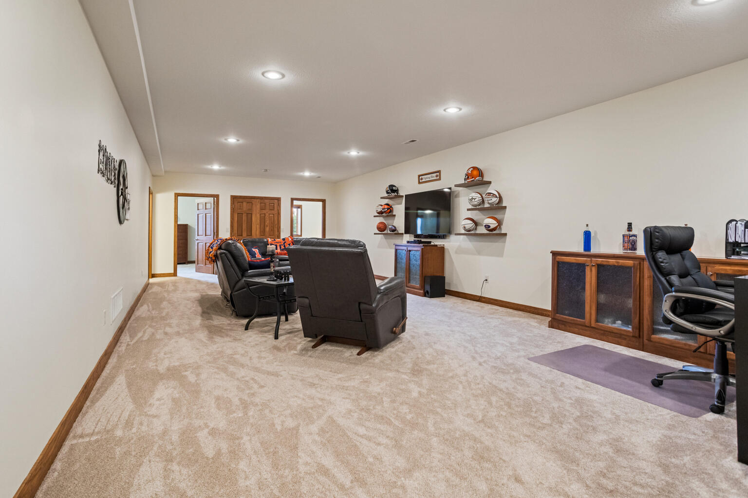 1069 Il Rte 10 Monticello, IL 61856 - Photo 38 of 53 Gallery Image 38