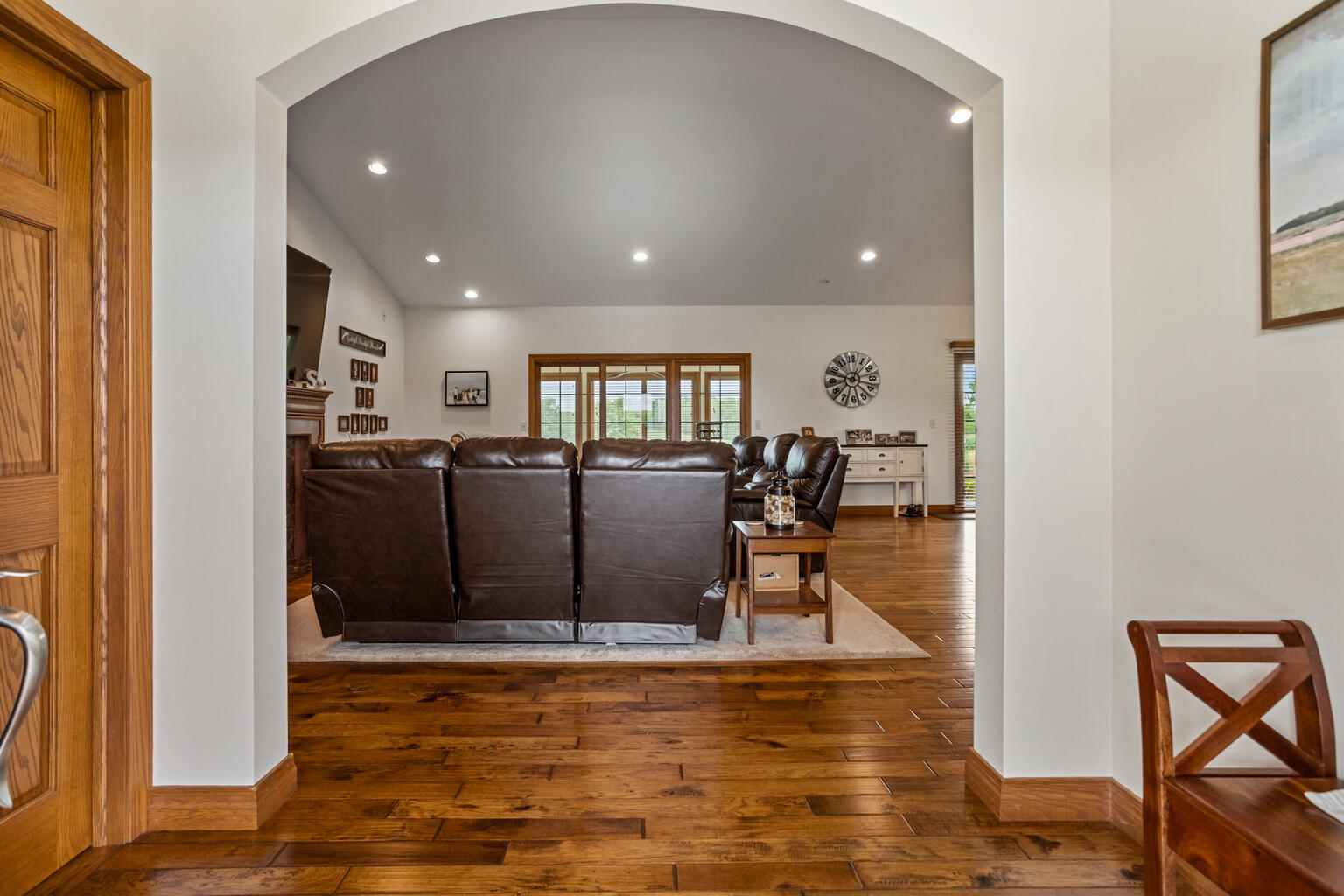 1069 Il Rte 10 Monticello, IL 61856 - Photo 7 of 53 Gallery Image 7