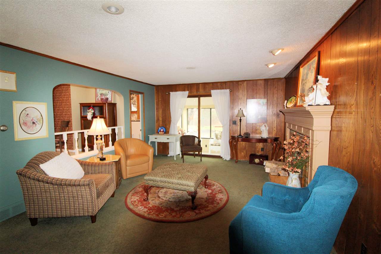 3420 East Mt Morris Road Mount Morris, MI 48458 - Photo 12 of 33 50031228-11.JPG