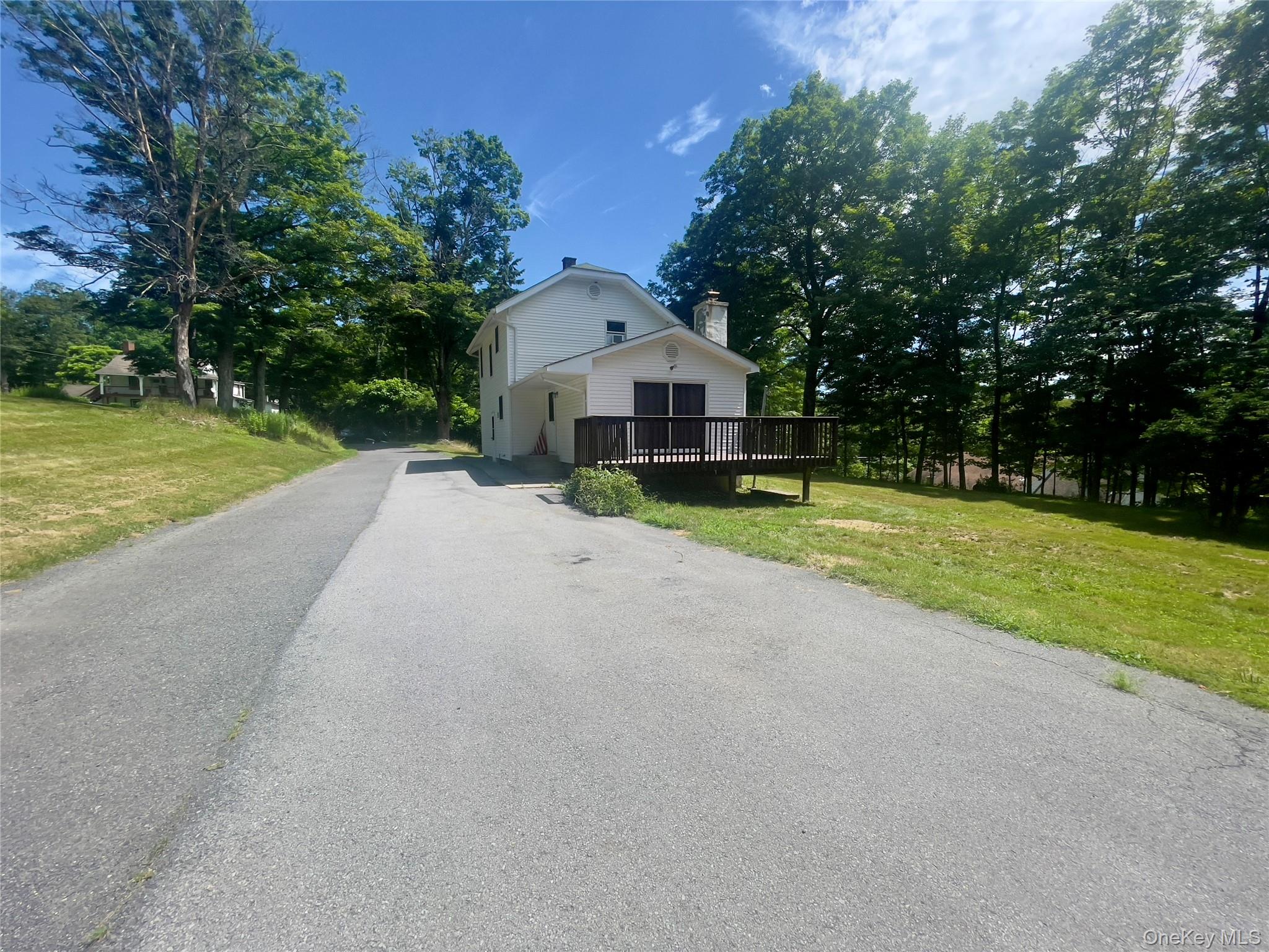 12 Old Turnpike Road Bloomingburg, NY 12721 - Photo 4 of 11 a view of a house with a yard and large tree