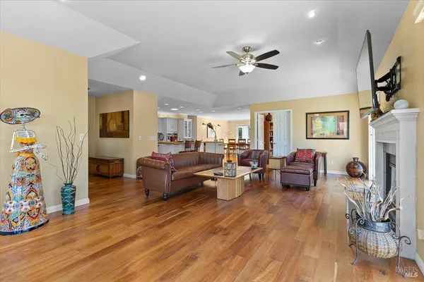 $1,225,000 | 445 Crestridge Place, Santa Rosa, CA 95409