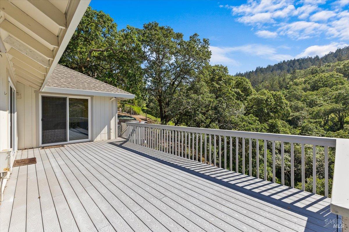 445 Crestridge Place Santa Rosa, CA 95409 - Photo 30 of 46