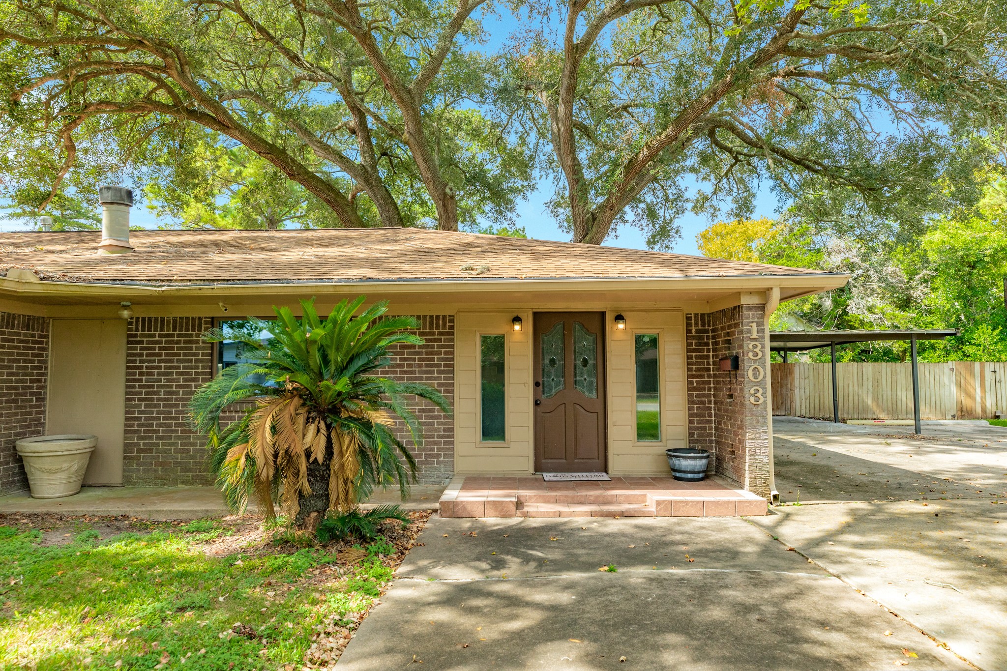 1303 Mac Drive Sweeny, TX 77480 - Photo 34 of 35