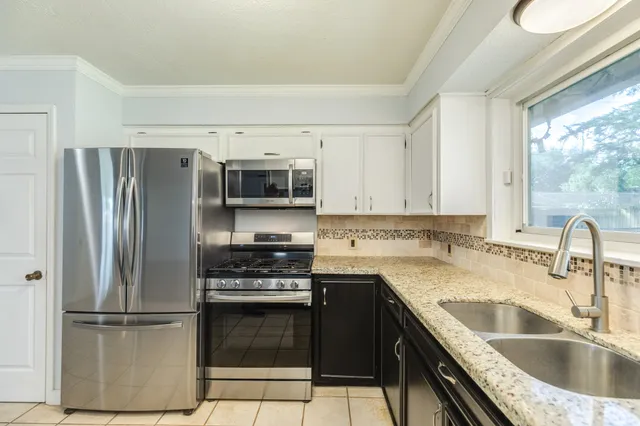 $225,000 | 1303 Mac Drive, Sweeny, TX 77480