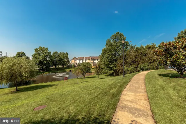 $355,950 | 6908 Dr Alexandria Va 22310, Unit B, Alexandria, VA 22310