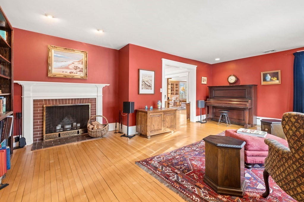 56 Carmel Road Andover, MA 01810 - Photo 3 of 42 Gallery Image 3