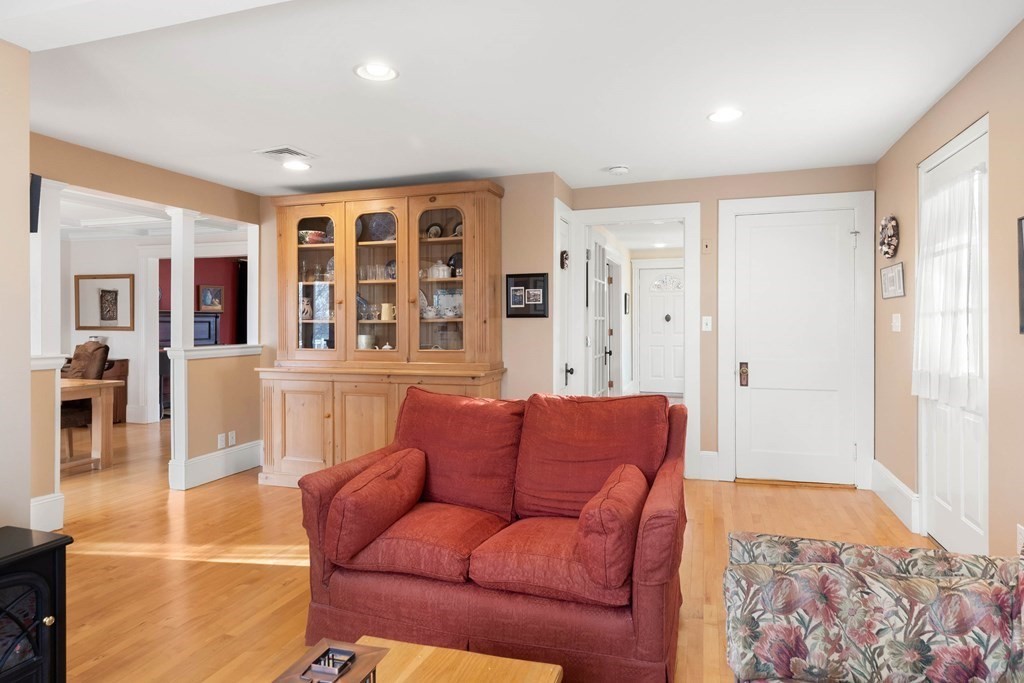 56 Carmel Road Andover, MA 01810 - Photo 10 of 42 Gallery Image 10
