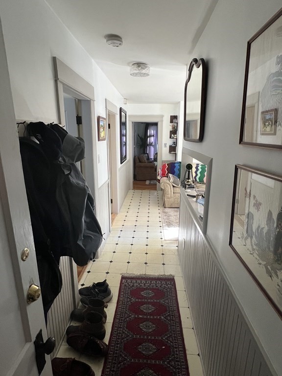 121 Beaconsfield Road Worcester, MA 01602 - Photo 12 of 17