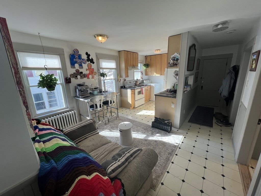 121 Beaconsfield Road Worcester, MA 01602 - Photo 15 of 17