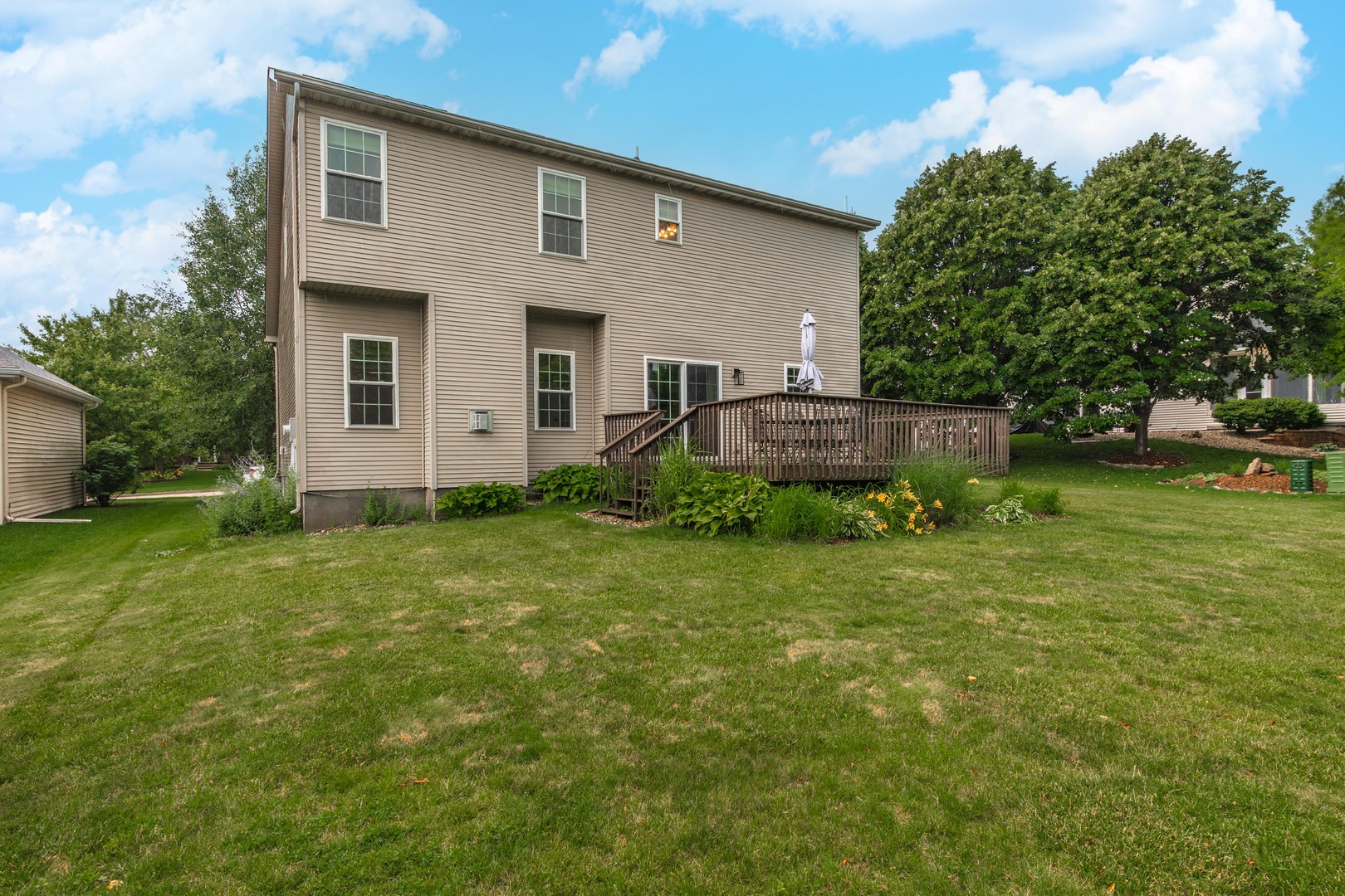 980 Balsam Road Normal, IL 61761 - Photo 4 of 51