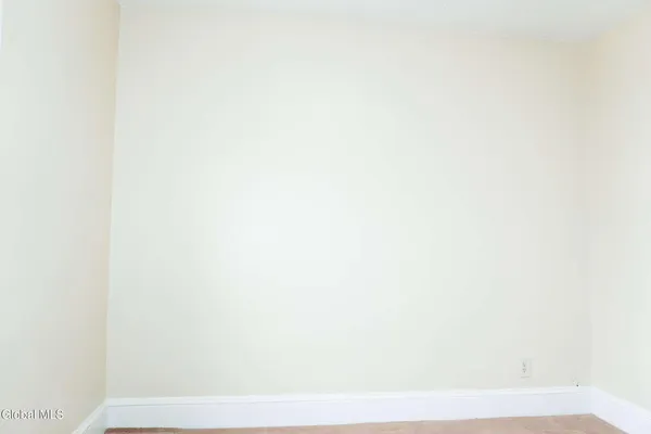 $279,900 | 37 Chiswell Street, Schenectady, NY 12304