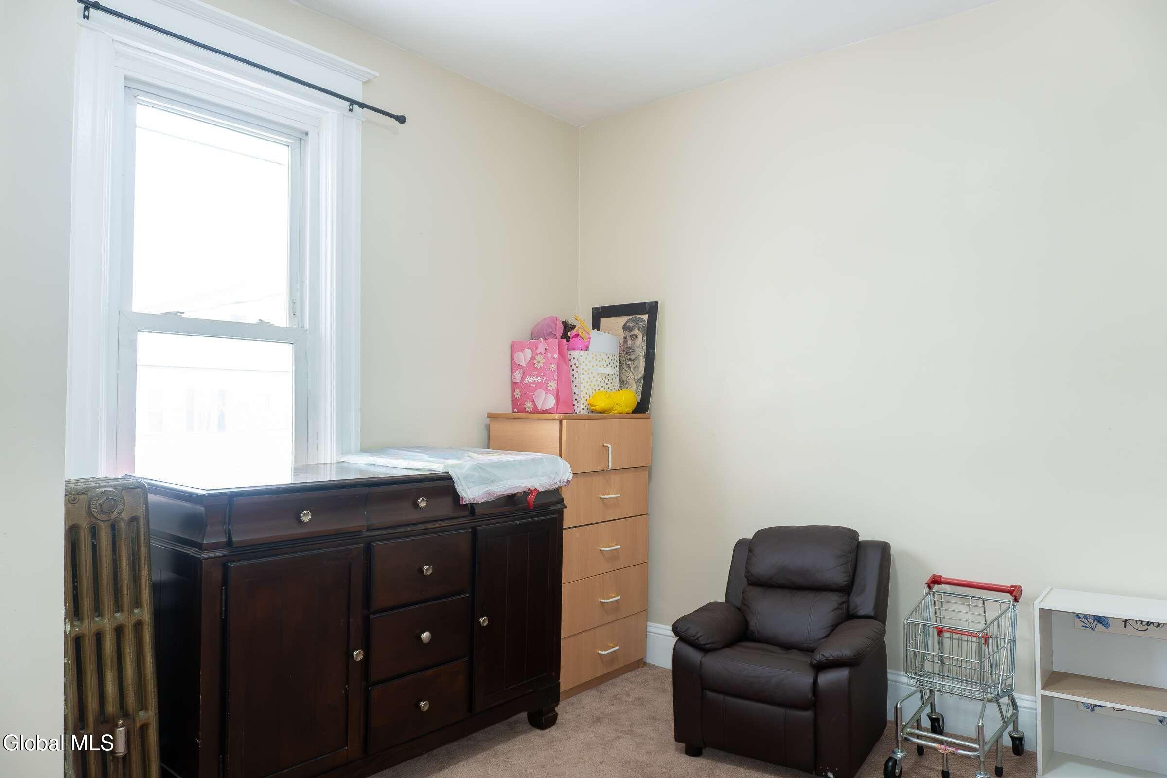 37 Chiswell Street Schenectady, NY 12304 - Photo 20 of 30 20