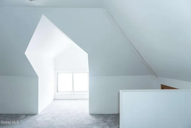 $279,900 | 37 Chiswell Street, Schenectady, NY 12304