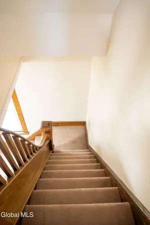 $279,900 | 37 Chiswell Street, Schenectady, NY 12304