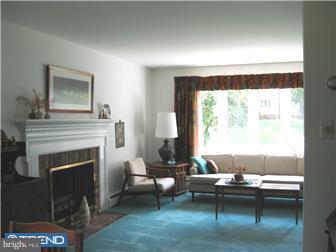 11 Chetwynd Road Paoli, PA 19301 - Photo 5 of 11