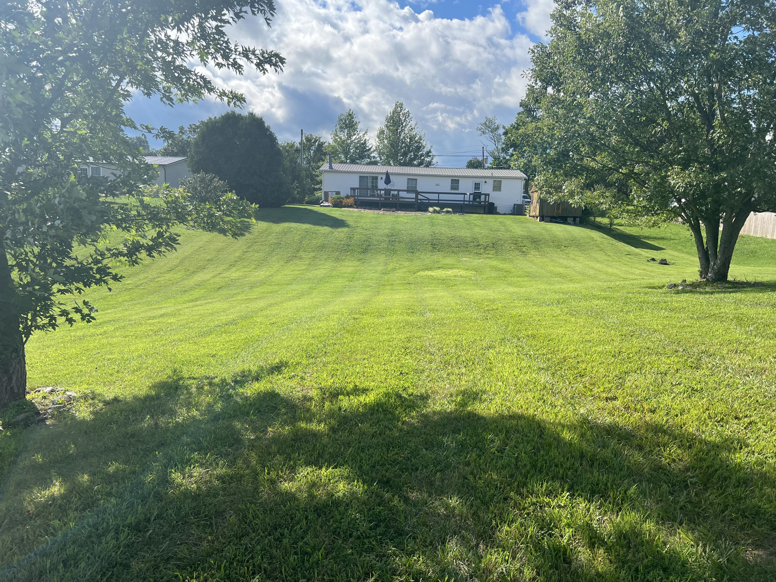 189 West Allens Bridge Road Greeneville, TN 37743 - Photo 6 of 36 IMG-5143