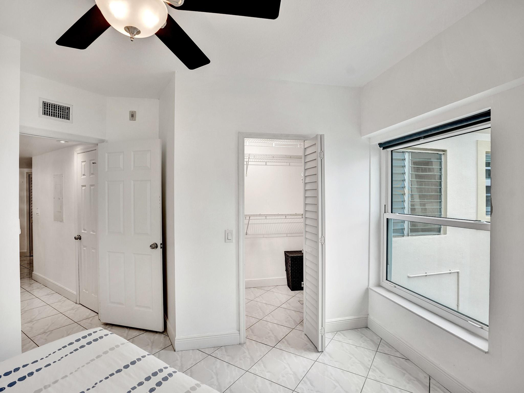 341 North Birch Road, Unit 415 Fort Lauderdale, FL 33304 - Photo 26 of 70 Photo 26