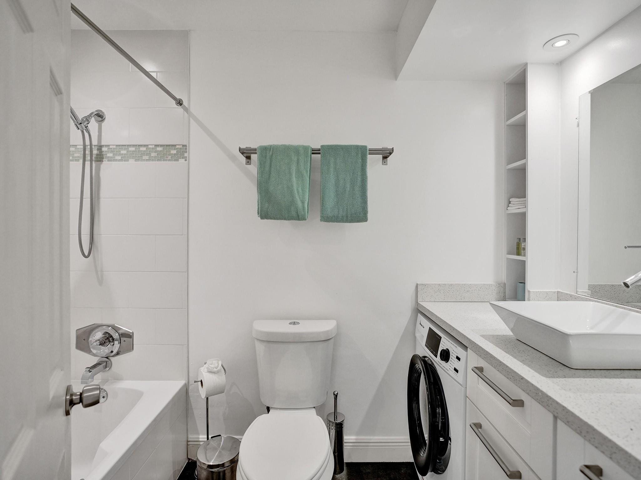 341 North Birch Road, Unit 415 Fort Lauderdale, FL 33304 - Photo 28 of 70 Photo 28