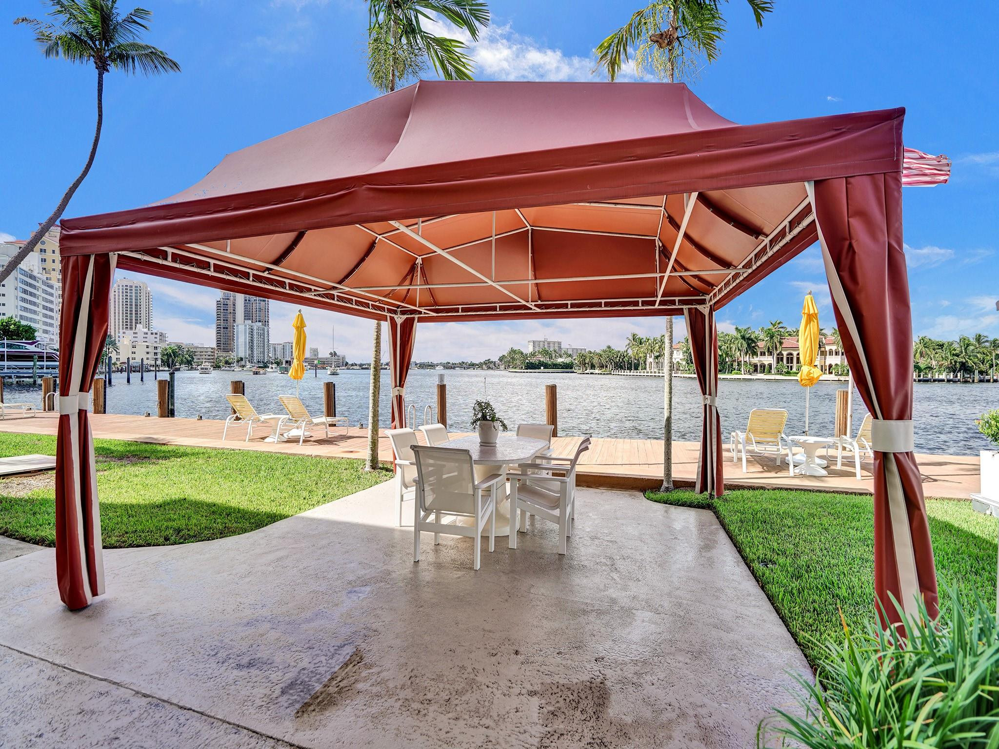 341 North Birch Road, Unit 415 Fort Lauderdale, FL 33304 - Photo 37 of 70 Photo 37