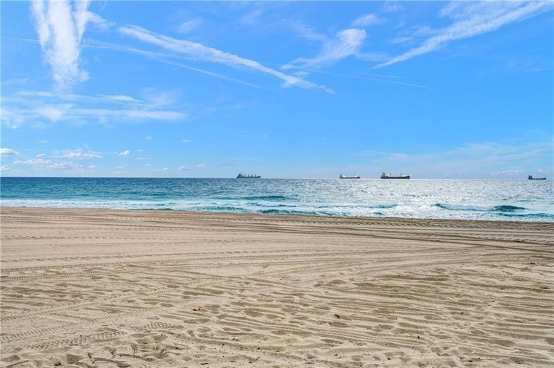 341 North Birch Road, Unit 415 Fort Lauderdale, FL 33304 - Photo 58 of 70 Photo 58