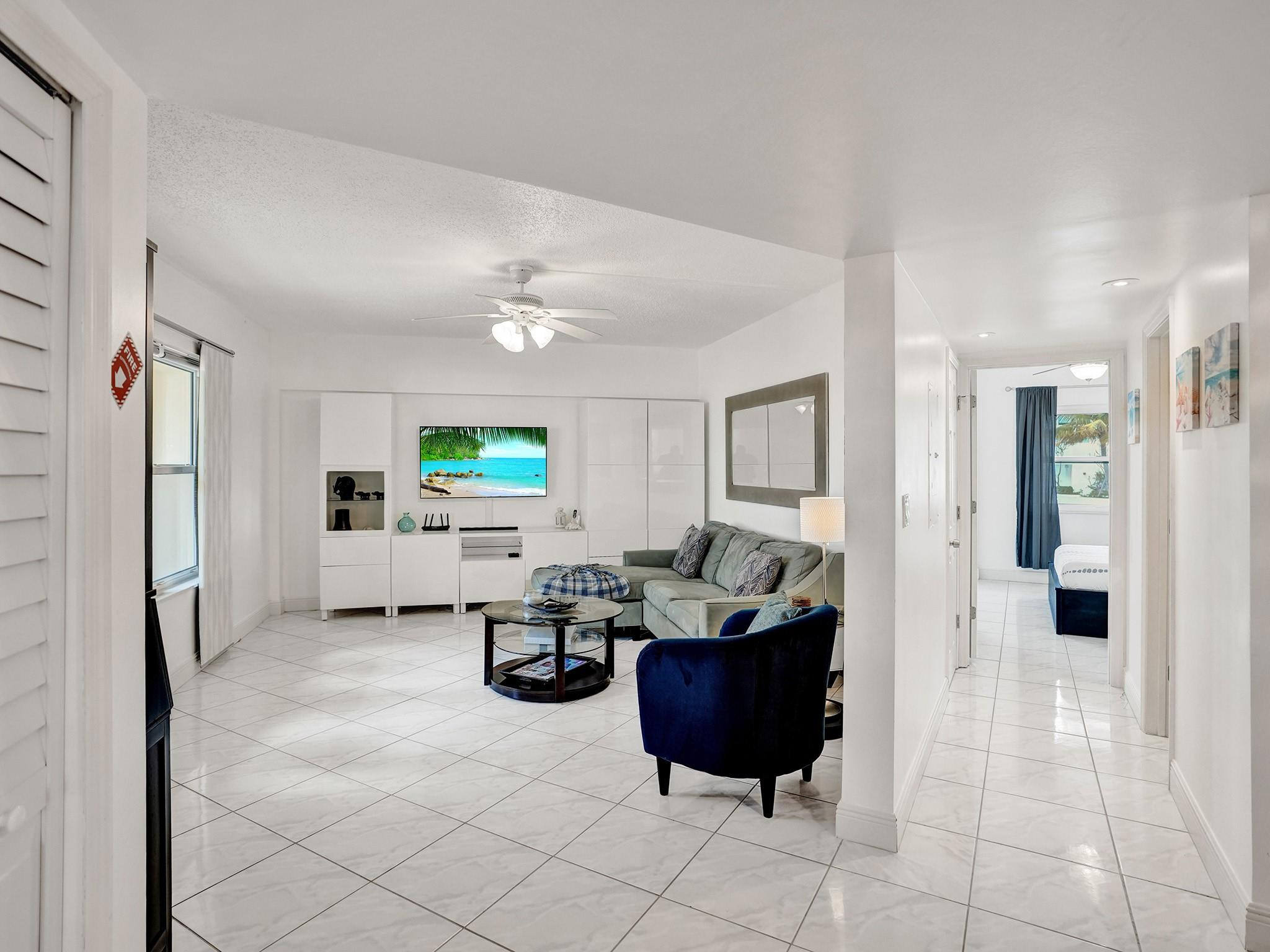 341 North Birch Road, Unit 415 Fort Lauderdale, FL 33304 - Photo 9 of 70 Photo 9