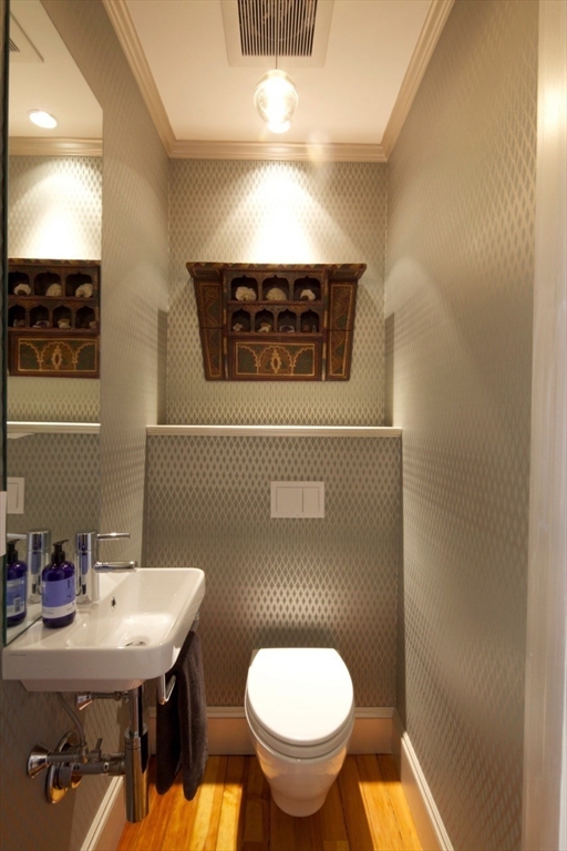77 Highland Road Somerville, MA 02144 - Photo 21 of 25