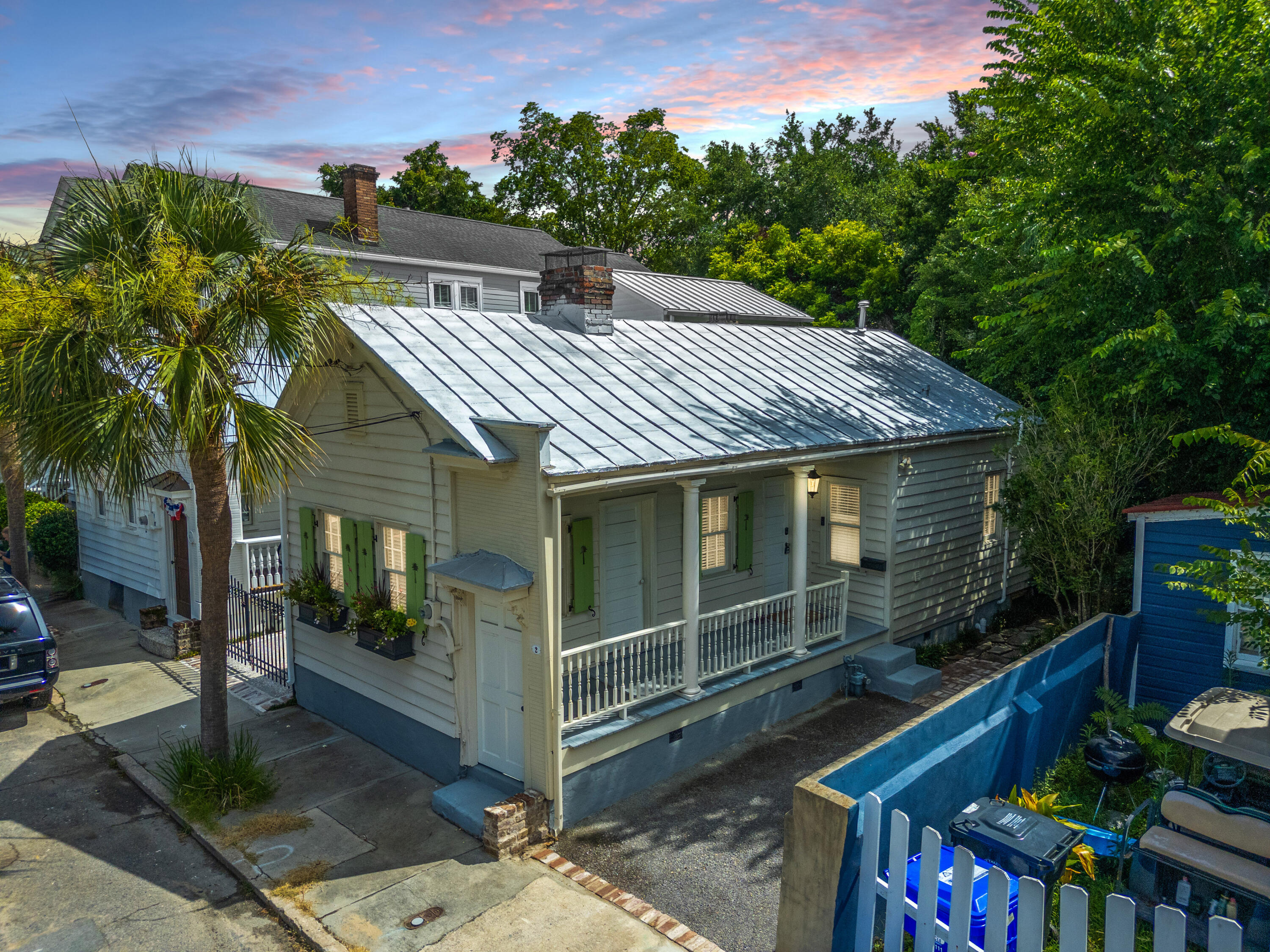 2 Larnes Street Charleston, SC 29403 - Photo 1 of 35 A-Twilight