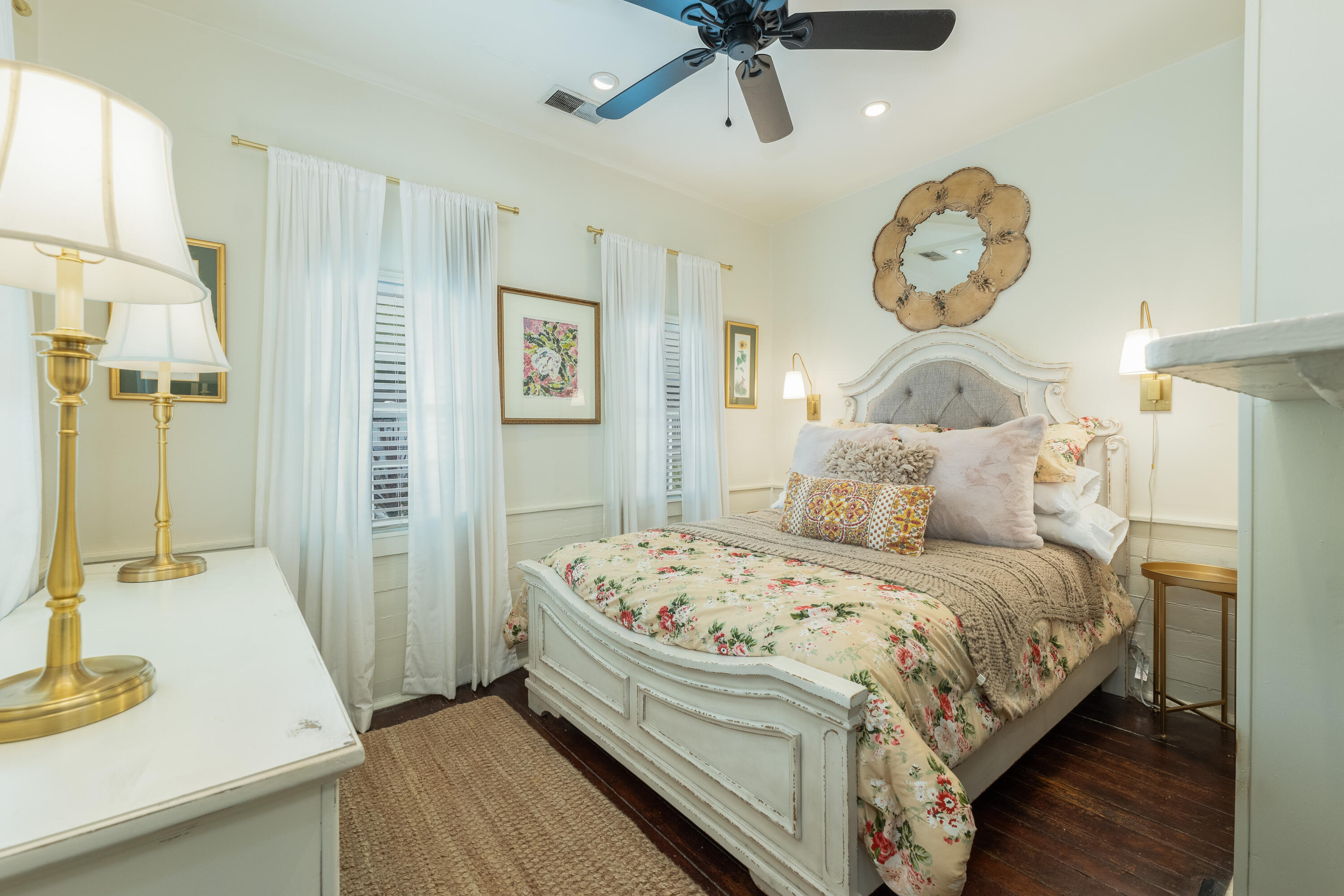 2 Larnes Street Charleston, SC 29403 - Photo 28 of 35 P1038129-Edit