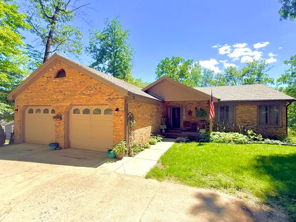 $550,000 | 2576 South Glen Cove, Martinsville, IN 46151