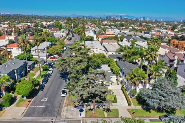 $2,100,000 | 903 14th Street, Santa Monica, CA 90403