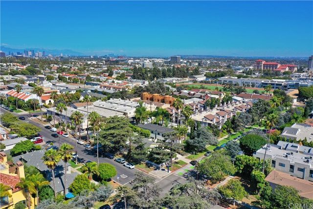 $2,100,000 | 903 14th Street, Santa Monica, CA 90403