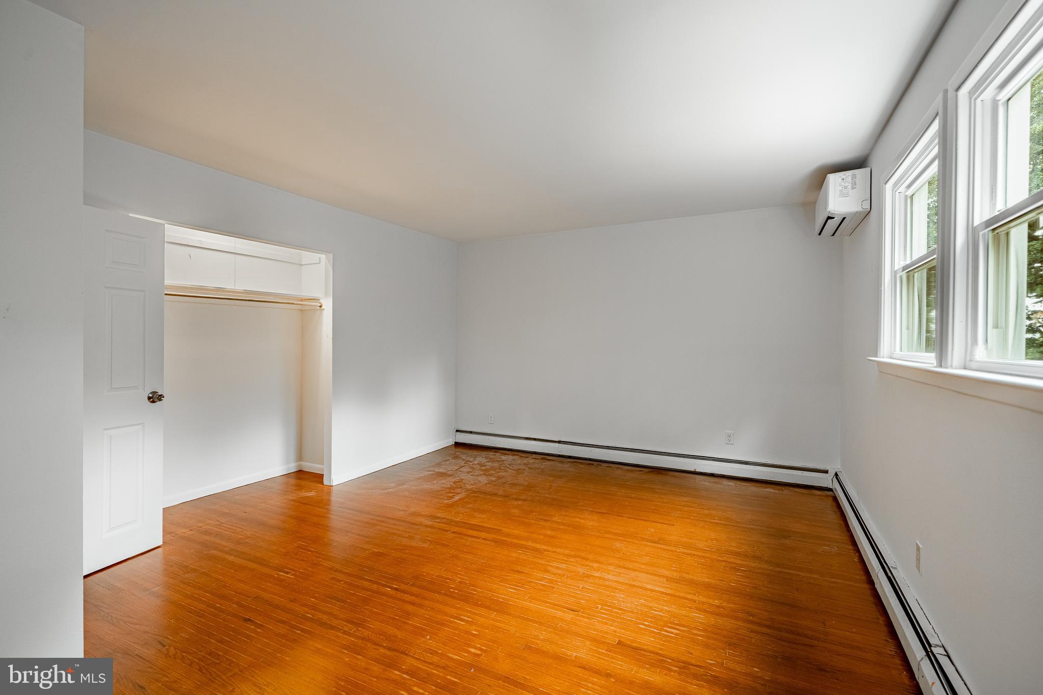 1100 West Church Road Wyncote, PA 19095 - Photo 13 of 46 Upper level primary bedroom