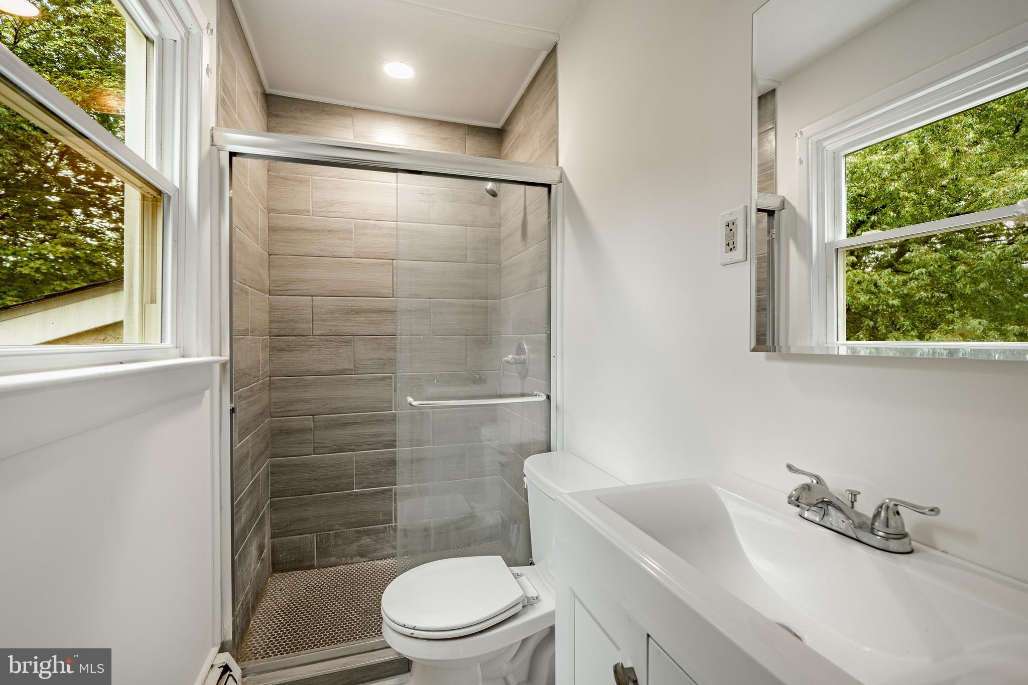 1100 West Church Road Wyncote, PA 19095 - Photo 15 of 46 Primary bathroom