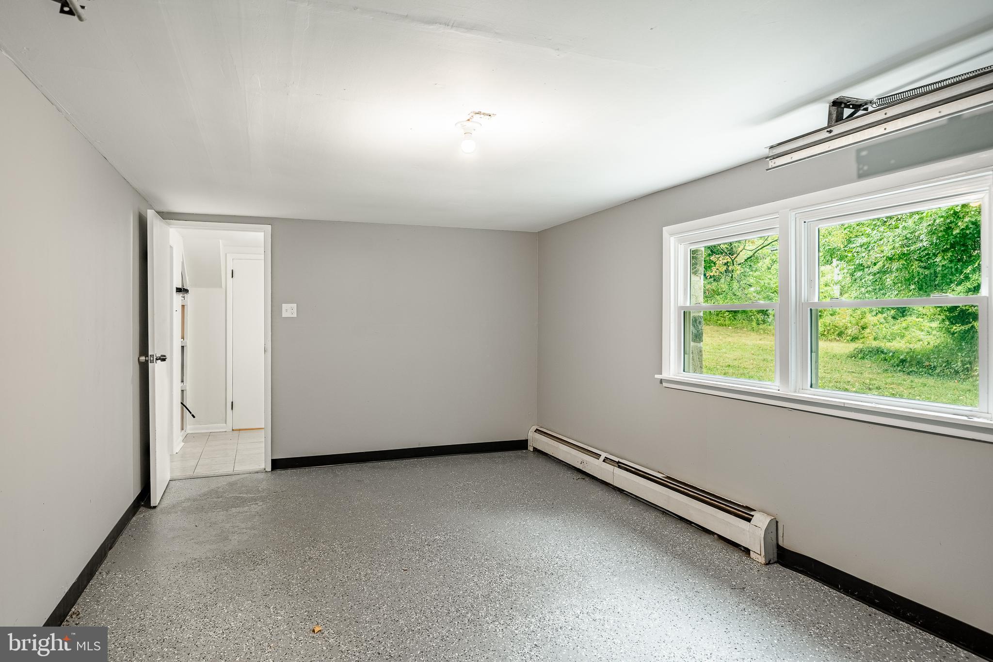 1100 West Church Road Wyncote, PA 19095 - Photo 31 of 46 Garage