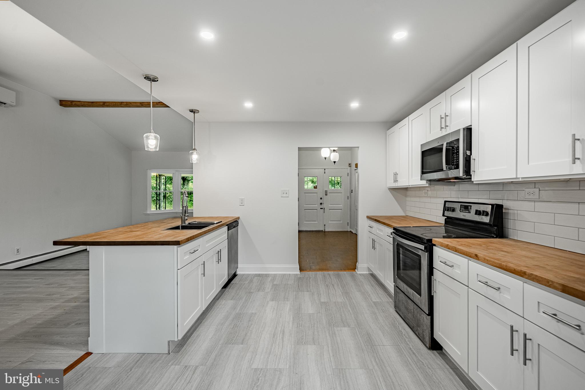 1100 West Church Road Wyncote, PA 19095 - Photo 10 of 46 Kitchen