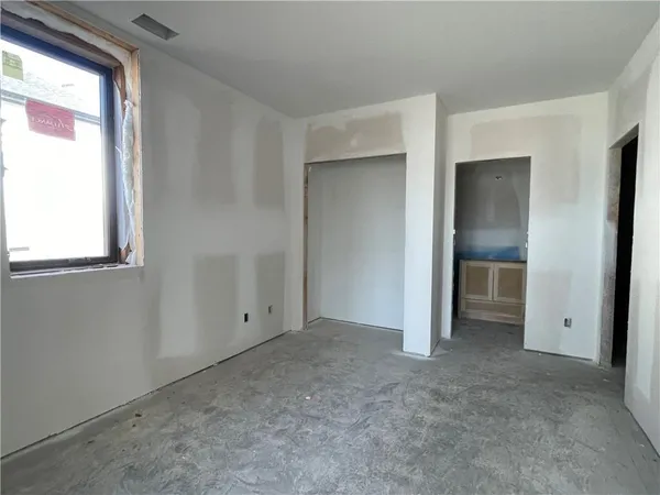 $1,188,072 | 15998 South Twilight Lane, Olathe, KS 66062