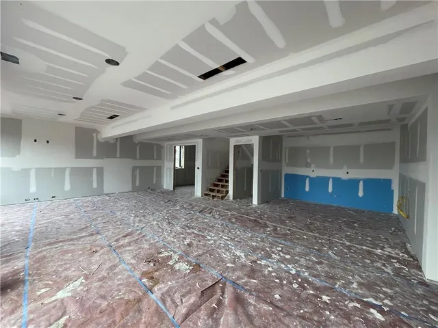 $1,188,072 | 15998 South Twilight Lane, Olathe, KS 66062