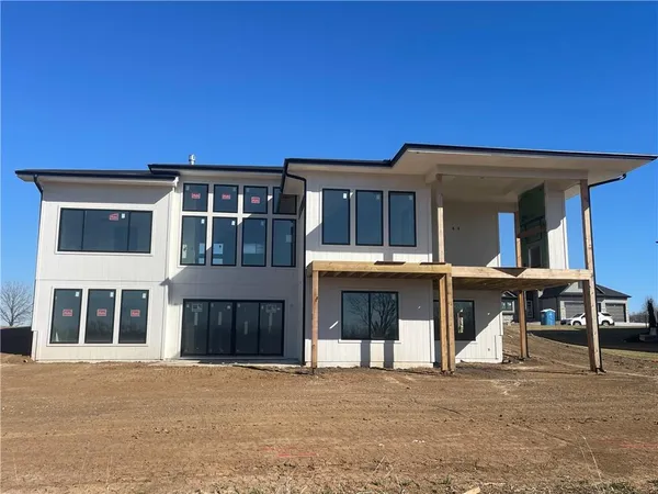 $1,188,072 | 15998 South Twilight Lane, Olathe, KS 66062