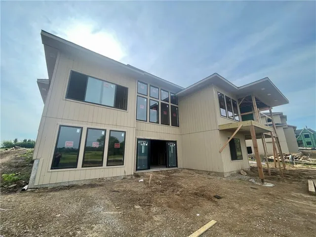 $1,188,072 | 15998 South Twilight Lane, Olathe, KS 66062