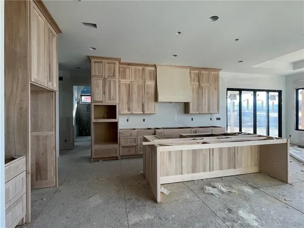 $1,188,072 | 15998 South Twilight Lane, Olathe, KS 66062