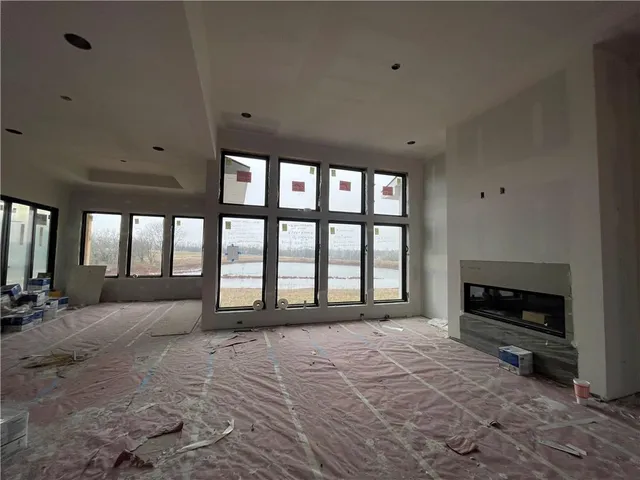 $1,188,072 | 15998 South Twilight Lane, Olathe, KS 66062