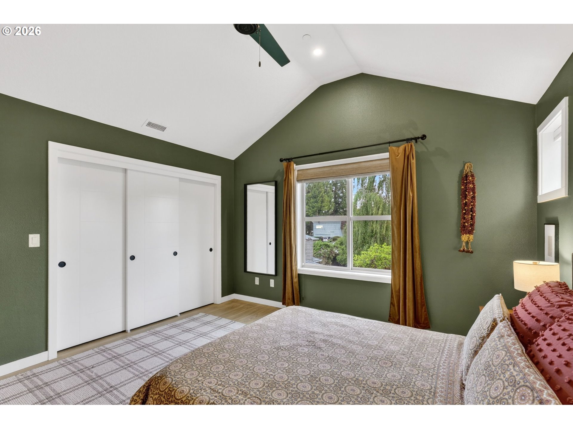 3954 Southeast Gladstone Street Portland, OR 97202 - Photo 22 of 41