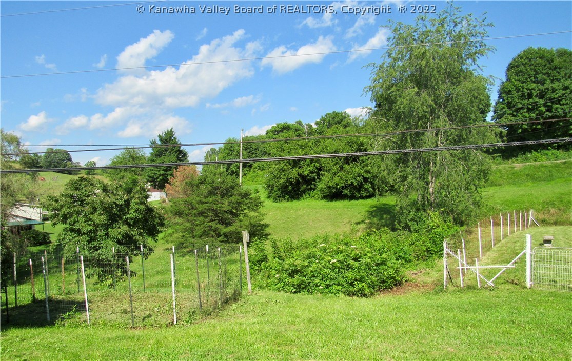 3410 Clay Road Spencer, WV 25276 - Photo 10 of 38 Gallery Image 10