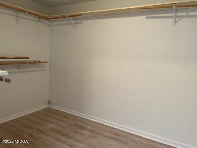 3377 Goodwin Lane Macon, GA 31217 - Photo 13 of 32 3377Goodwinmastercloset2