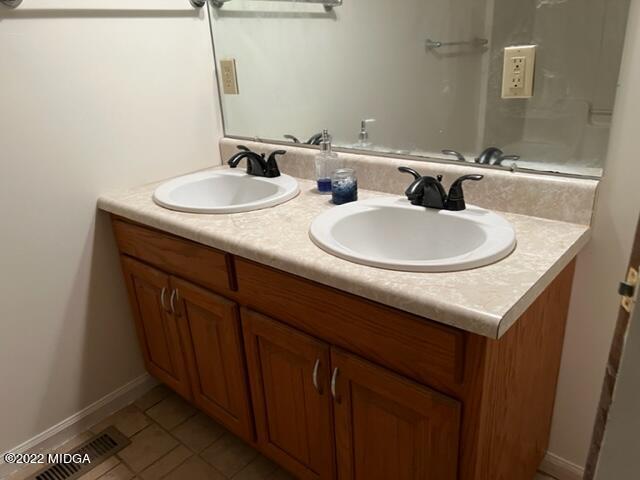 3377 Goodwin Lane Macon, GA 31217 - Photo 23 of 32 3377Goodwinhallsink